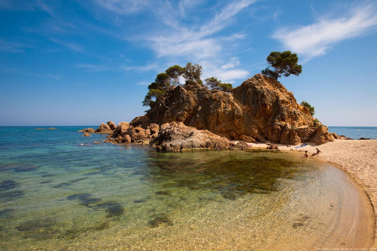 Estudis Laura Platja d'Aro Exterior foto